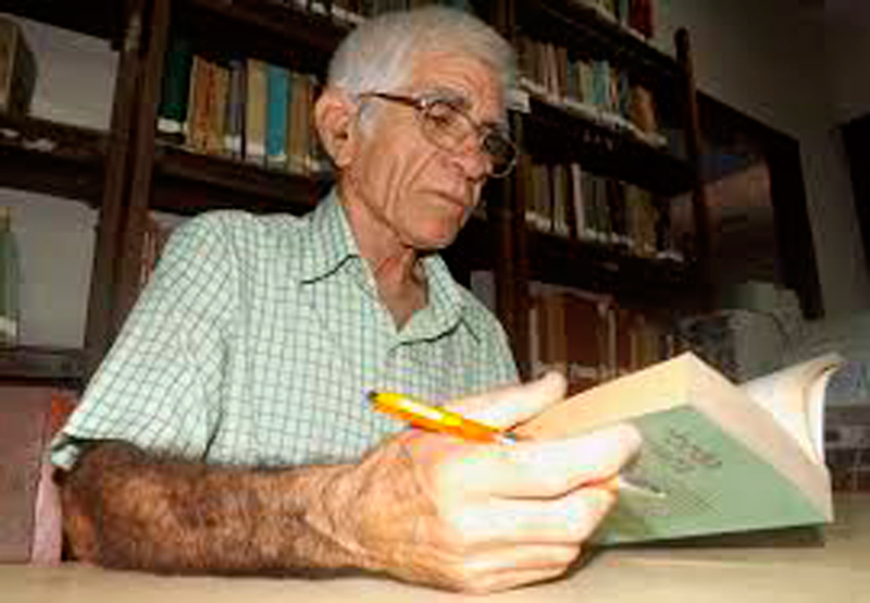 “Para ser profesor de Historia hay que tener dominio de la cultura universal”: Manuel Oliva Sirgo