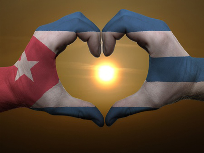 Llegó la hora de seguir juntando las manos por Cuba