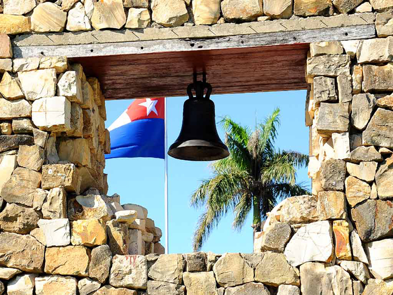 El 10 de octubre: por Cuba pelearon unidos por vez primera negros y blancos