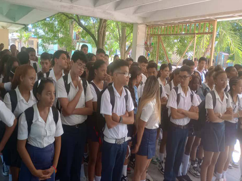 Tras Melissa reanuda la docencia del actual curso escolar el preuniversitario “Ramón Campa Delgado”