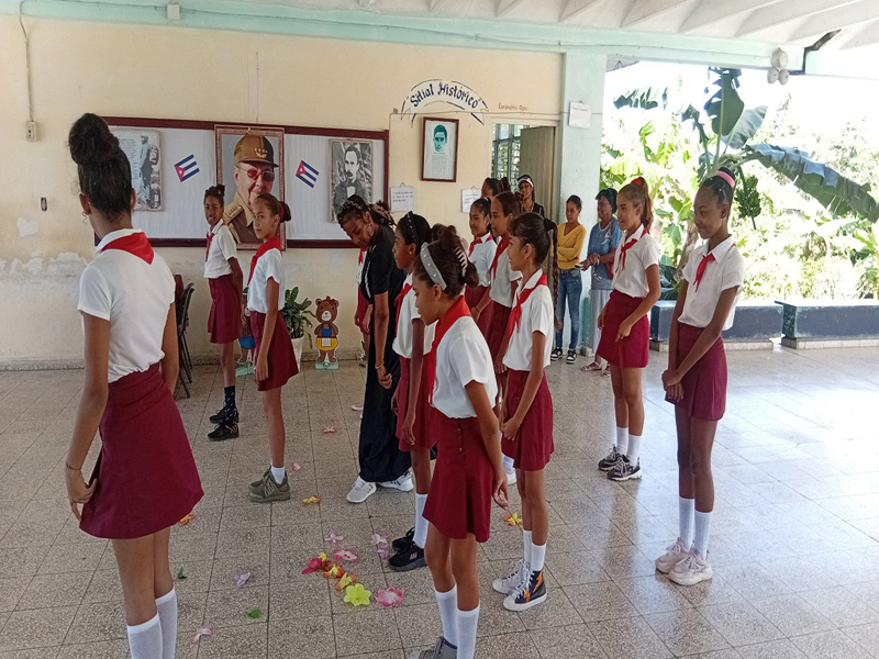 “Candelita de la Cuba”: Alegría y Salud en la vida de los niños   